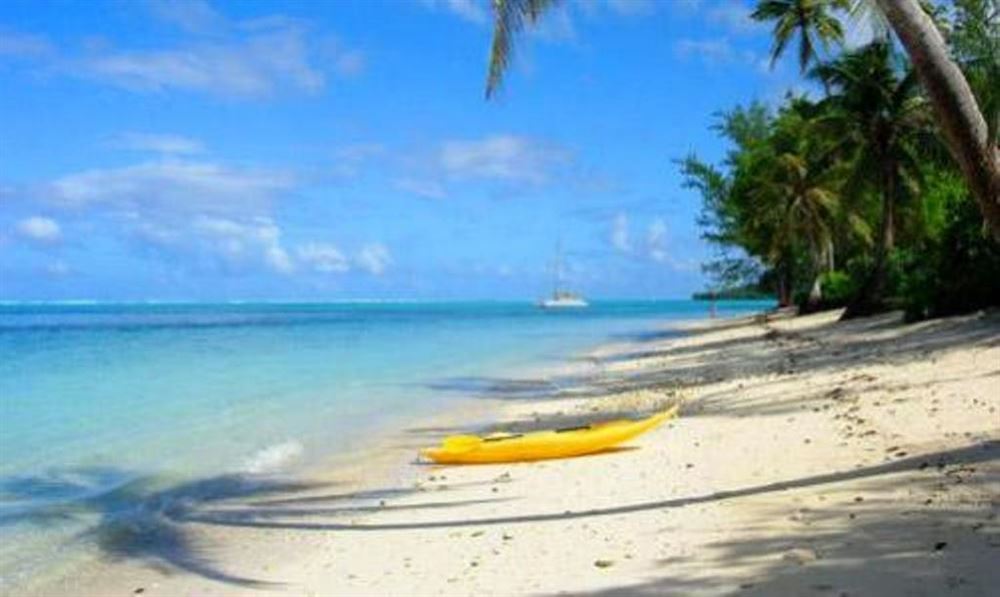 Iti Iti Private Cruise 4 Days / 3 Nights - Huahine - Taha'a - Raiatea